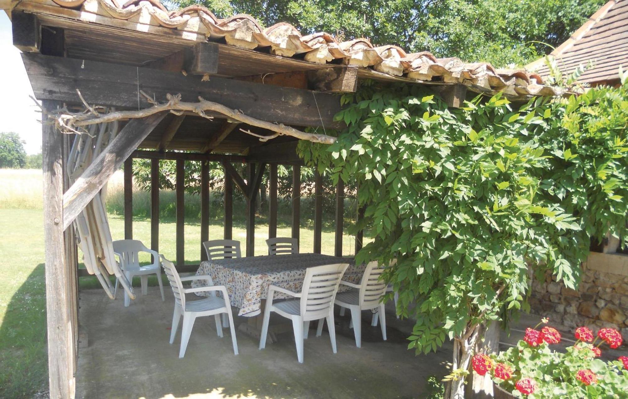 Awesome Home In Campsegret Εξωτερικό φωτογραφία