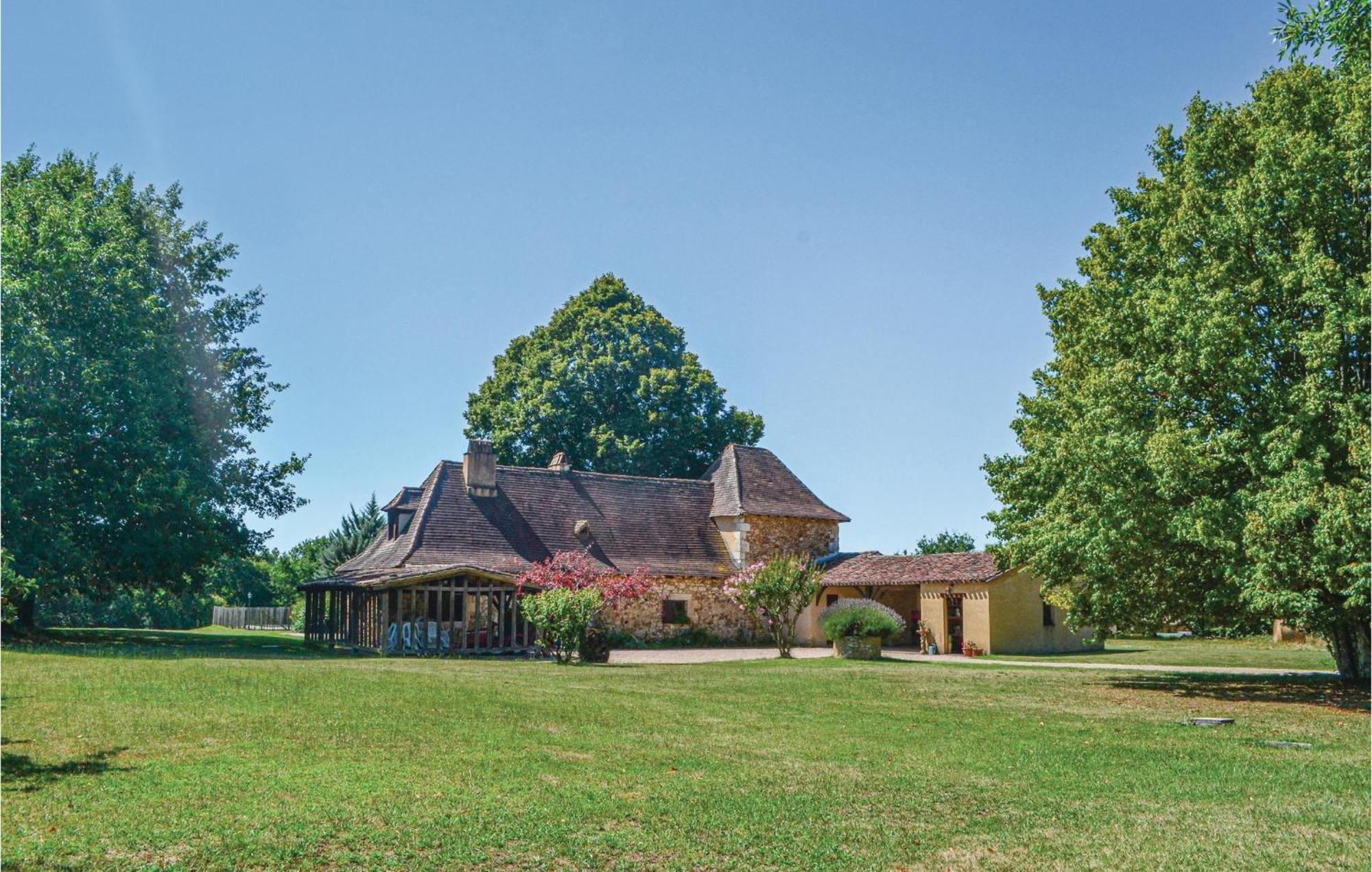 Awesome Home In Campsegret Εξωτερικό φωτογραφία