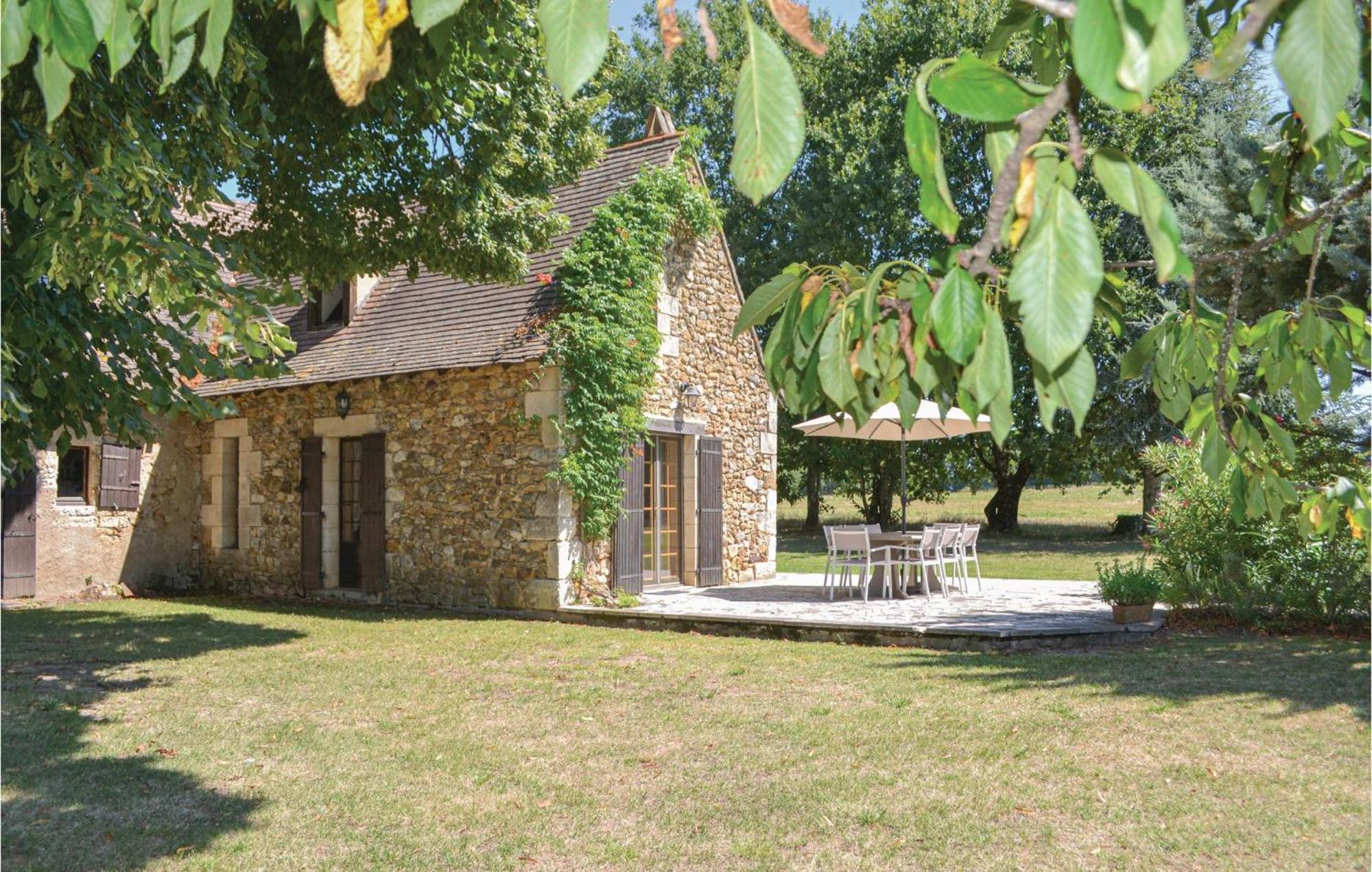 Awesome Home In Campsegret Εξωτερικό φωτογραφία