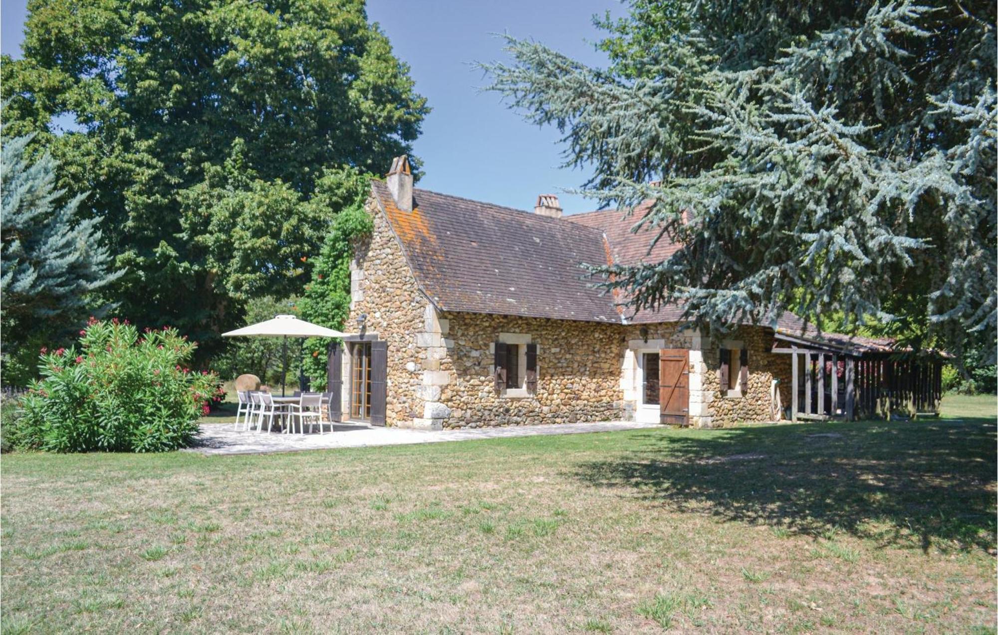 Awesome Home In Campsegret Εξωτερικό φωτογραφία